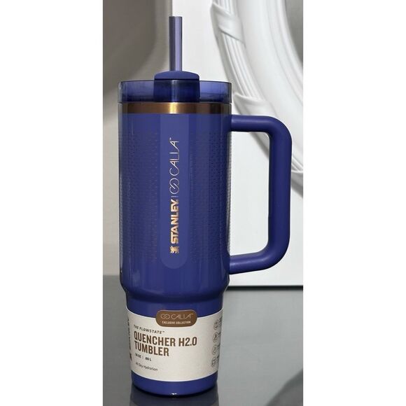Stanley X CALIA Quencher H2.0 FlowState 30oz Tumbler, SKIPPER BLUE - Picture 2 of 5